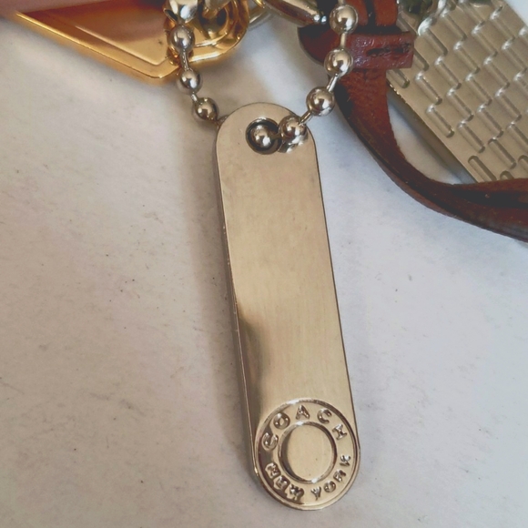 COACH MULTI TAG KEY RING - Picture 8 of 11
